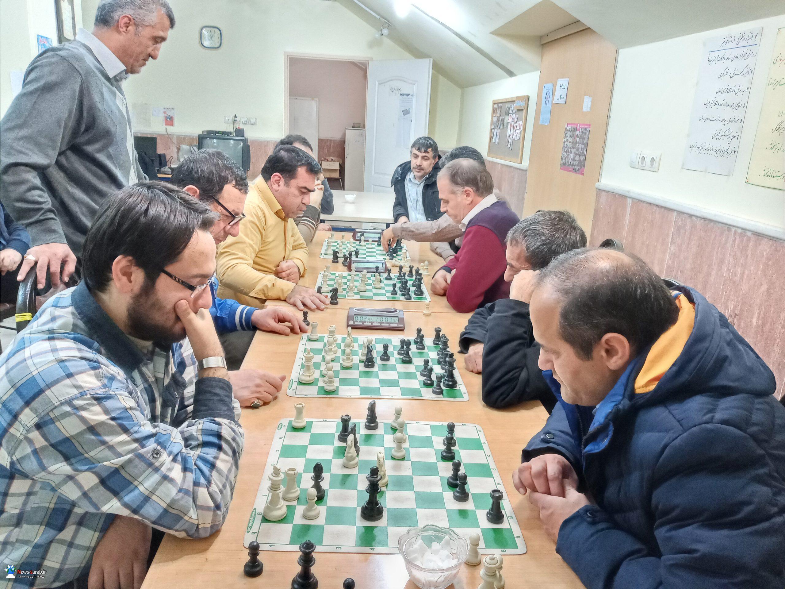 برگزاری مسابقات شطرنج گرامیداشت روز دانشجو در سراب