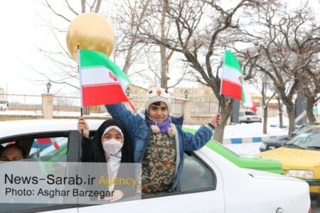 گزارش تصویری از برگزاری مراسم ۲۲ بهمن در سراب
